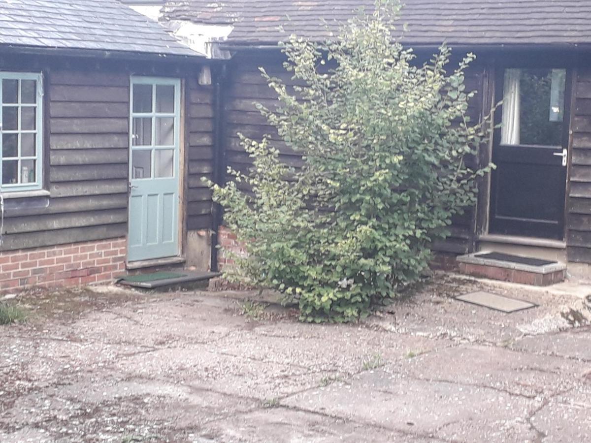Danehill Moaps Farm B&B Support Small Business, Welcome, Check In From 5 Pm מראה חיצוני תמונה